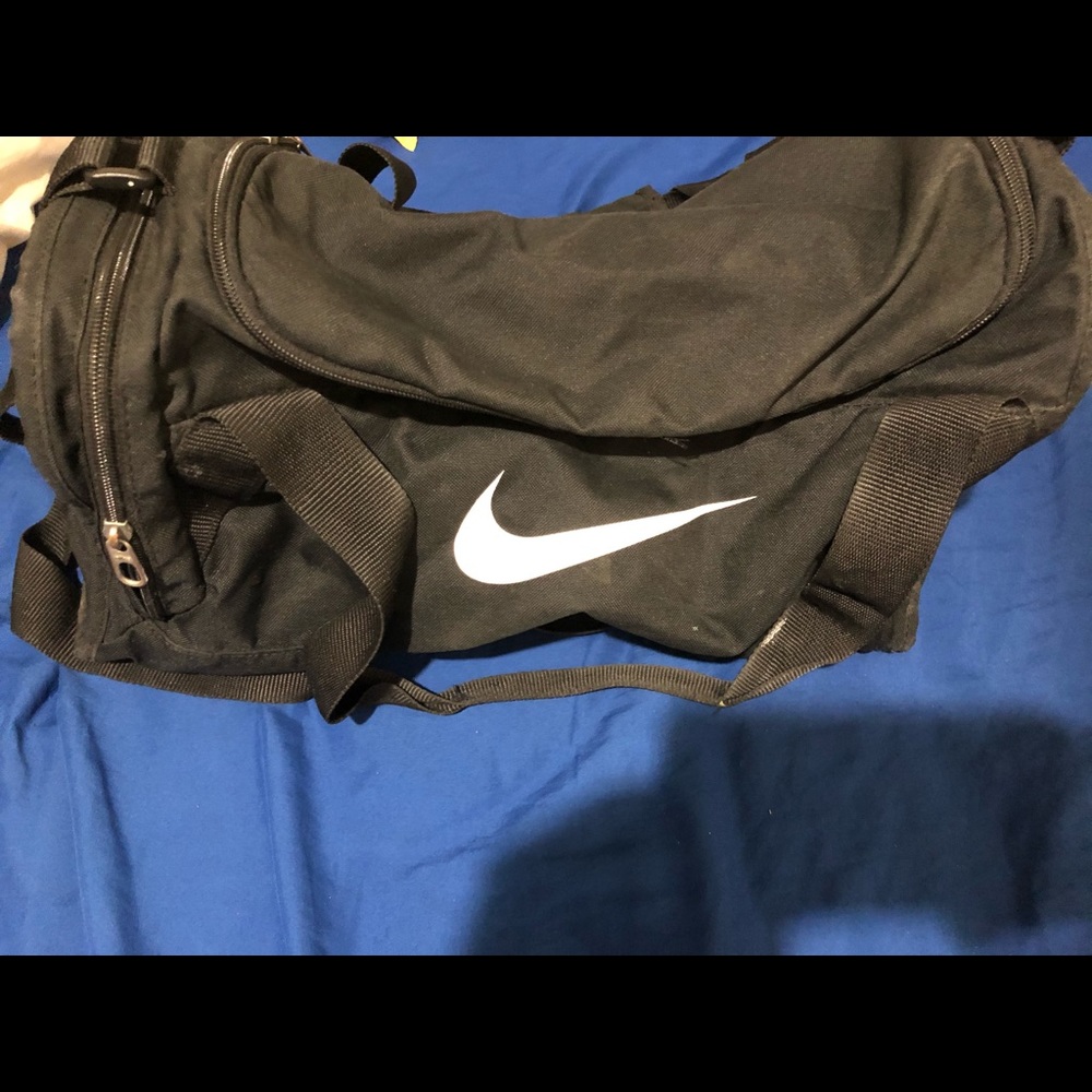 Nike duffel bag
